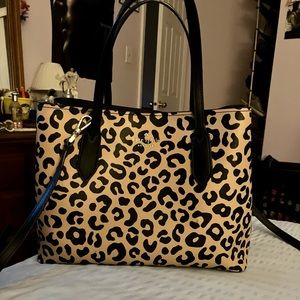 Like new Kate Spade Cheetah Print Handbag/Crossbody